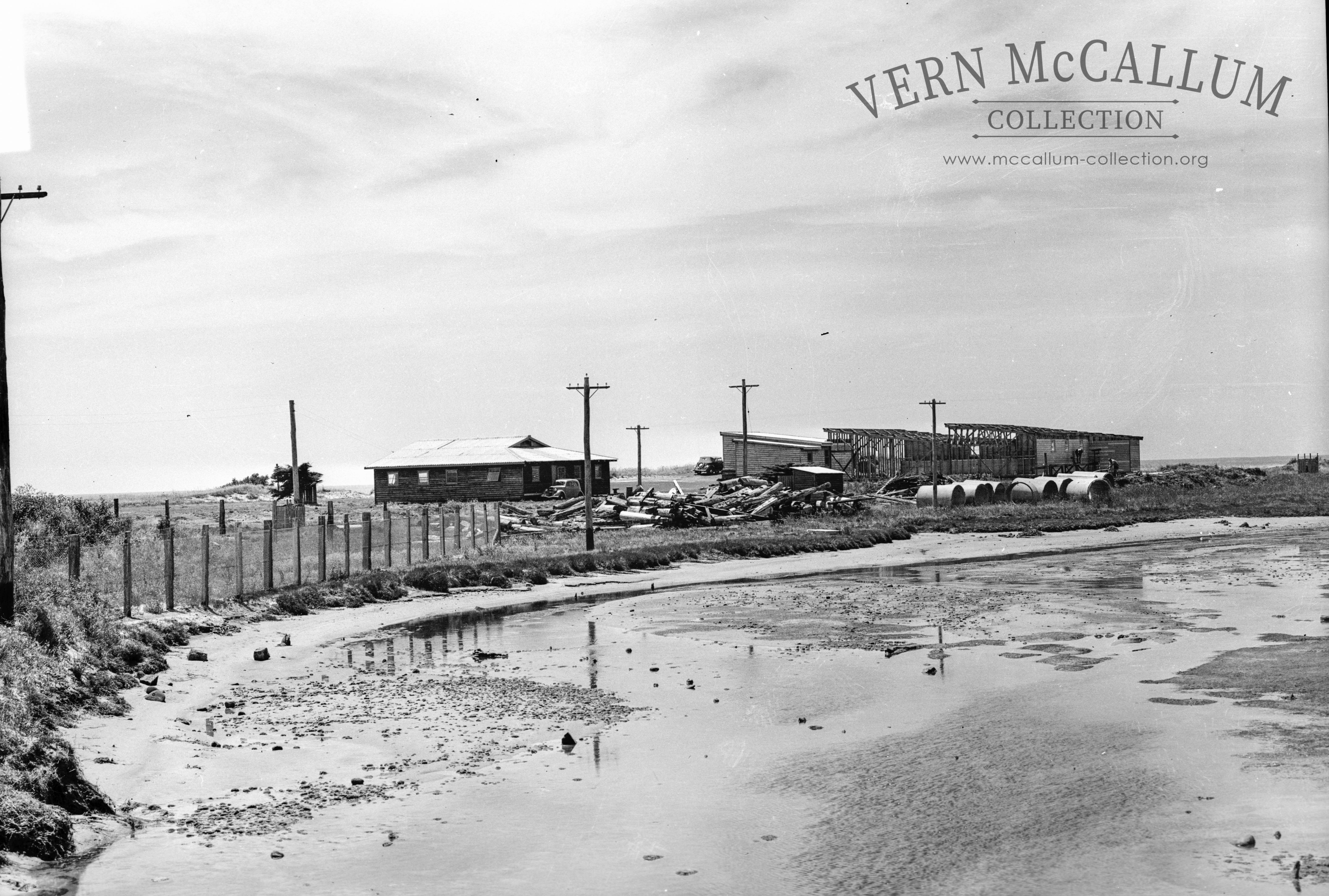 The P H T model shed construction.beside salt water creek.